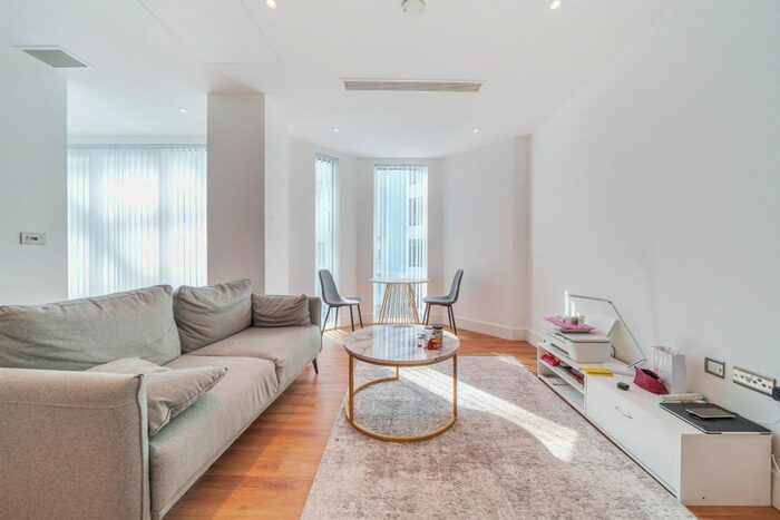 1 Bedroom Flat To Rent In Westgate House, London, W5