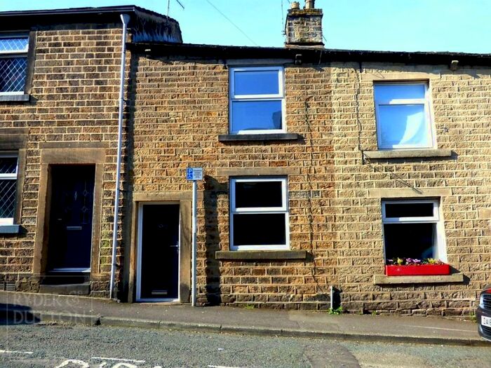 2 Bedroom Terraced House To Rent In Court Street, Uppermill, Saddleworth, OL3