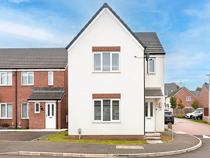 3 Bedroom Property For Sale In Cae'r Delyn, Oakdale, Blackwood, NP12