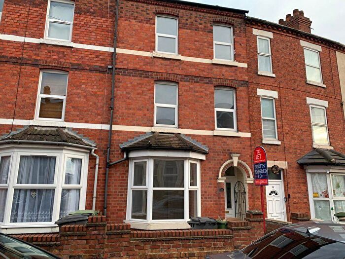 3 Bedroom Terraced House To Rent In Newcomen Road, Wellingborough, NN8