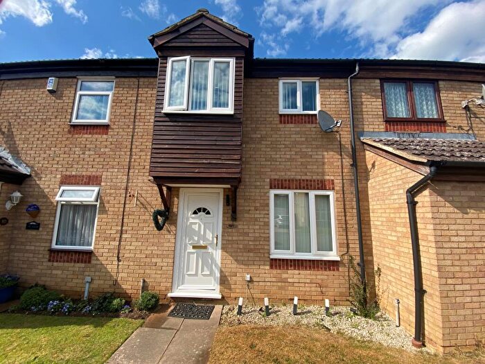 3 Bedroom Terraced House To Rent In Heather Close, Bilton, Rugby, CV22