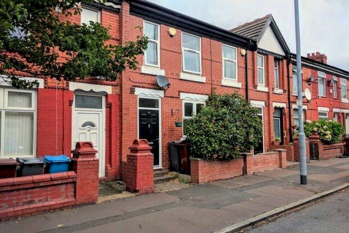 2 Bedroom Terraced House To Rent In Fallowfield, Manchester, M14