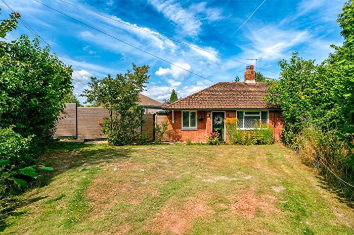 2 Bedroom Bungalow For Sale In Downside Avenue, Findon Valley, Worthing, West Sussex, BN14