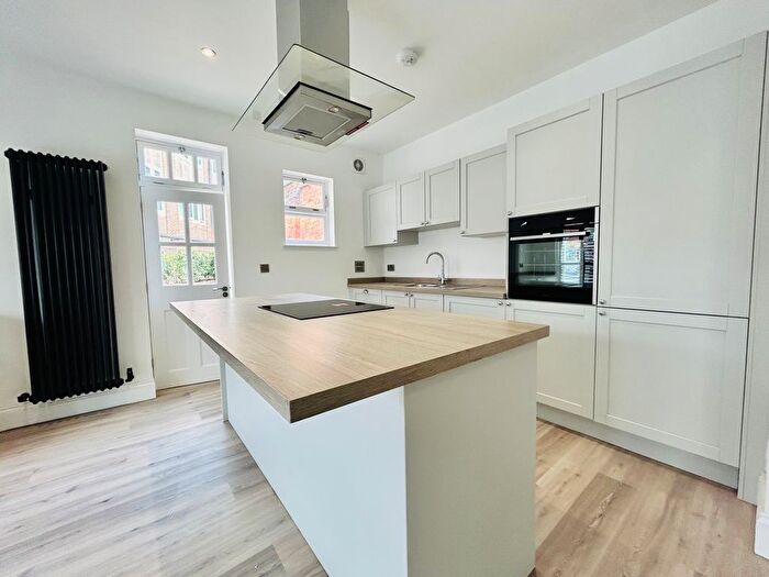 2 Bedroom Property To Rent In St. Marys Gate, Derby, DE1