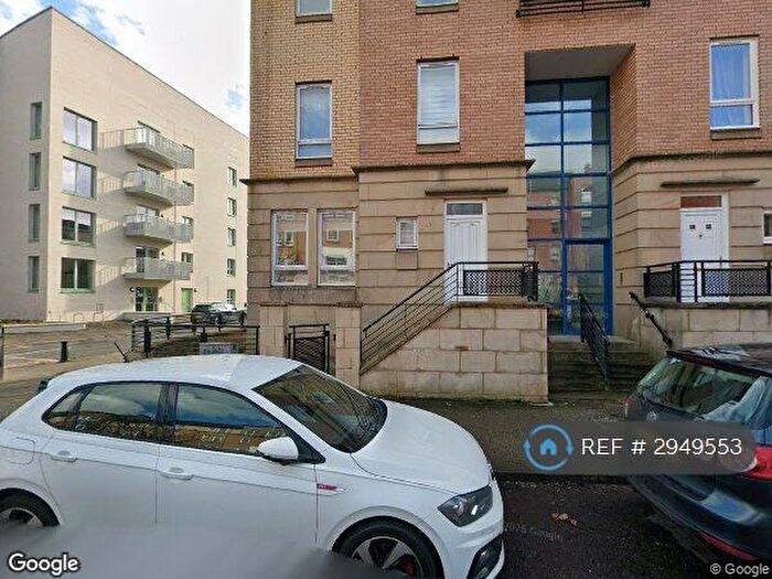 3 Bedroom Flat To Rent In New Gorbals, Glasgow, G5