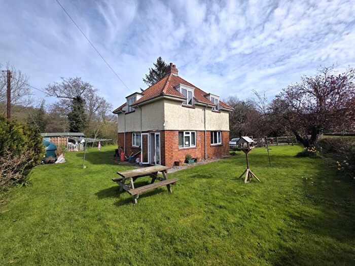 2 Bedroom Detached House For Sale In Llanvihangel Crucorney, Abergavenny, NP7