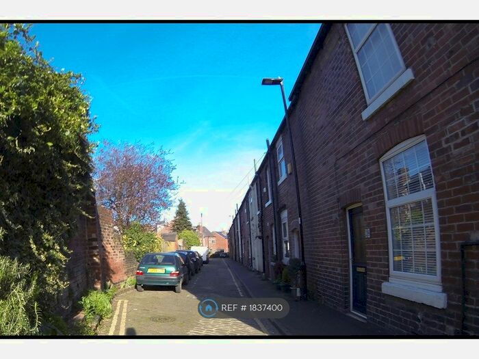 2 Bedroom Terraced House To Rent In Meadow Terrace, Sheffield, S11
