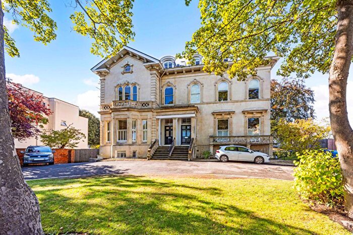 1 Bedroom Flat For Sale In One Lypiatt, Lypiatt Drive, Montpellier, Cheltenham, GL50