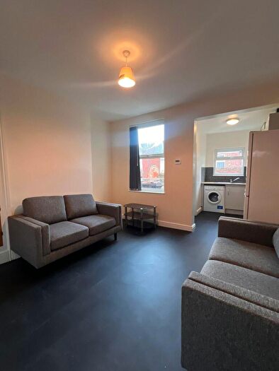 4 Bedroom House To Rent In Shoreham Street, Sheffield, S2