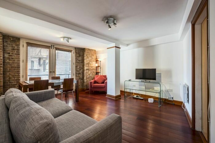 1 Bedroom Flat To Rent In St Georges Wharf, Shad Thames, SE1