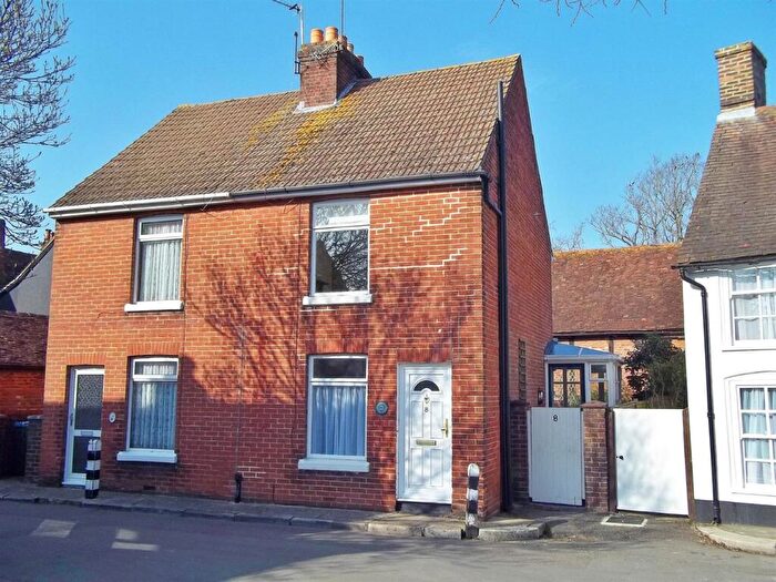 2 Bedroom Semi-Detached House To Rent In Church Street, Fareham, PO14