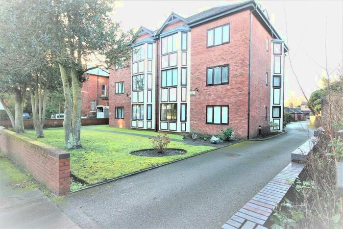 2 Bedroom Flat To Rent In Palatine Road, Birkdale, Southport, PR8