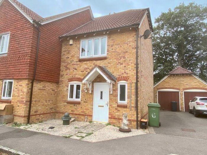 3 Bedroom End Of Terrace House To Rent In Beaverbrook Mews, Maidstone, ME16