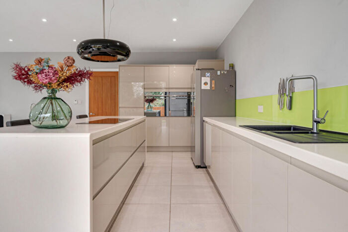 4 Bedroom Detached House For Sale In Station Road, Sutton Bonington, DE74