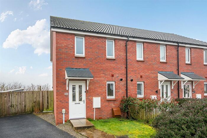 2 Bedroom End Of Terrace House For Sale In Drake Avenue, Ivybridge, PL21