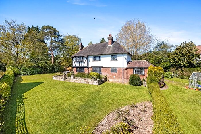 4 Bedroom Detached House For Sale In Harlequin Lane, Crowborough, TN6