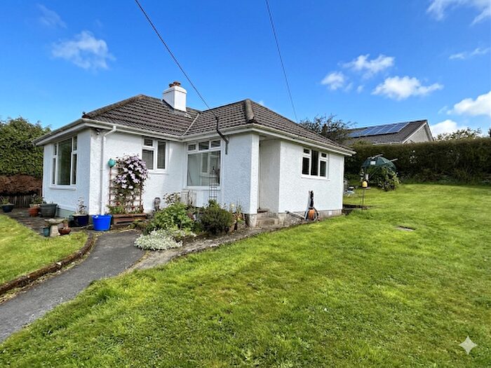 3 Bedroom Bungalow To Rent In Pensilva, PL14