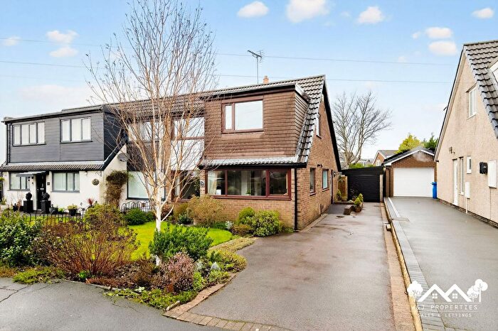 4 Bedroom Semi Detached House For Sale In Pinewood, Feniscowles, Blackburn, BB2