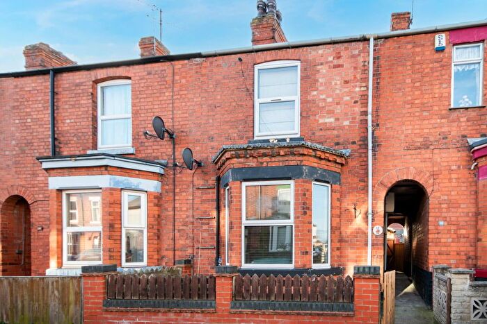 3 Bedroom Terraced House For Sale In Tunnel Road, Retford, DN22