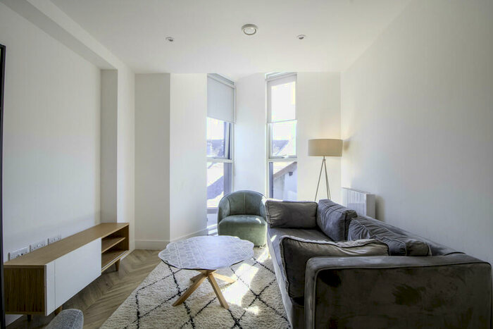 2 Bedroom Apartment To Rent In Lamberts House, Leeds City Centre, LS1