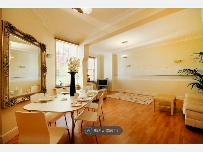 3 Bedroom Flat To Rent In Rodney Court, London, W9