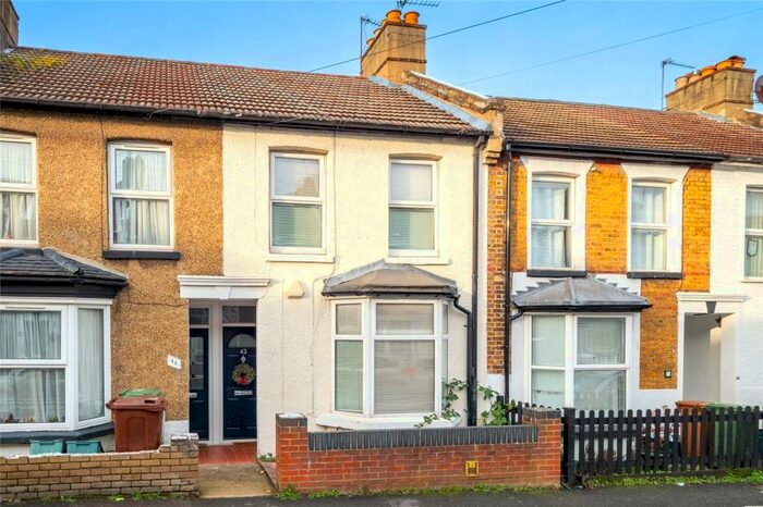 2 Bedroom Terraced House To Rent In Sydney Road, Sutton, Surrey, SM1