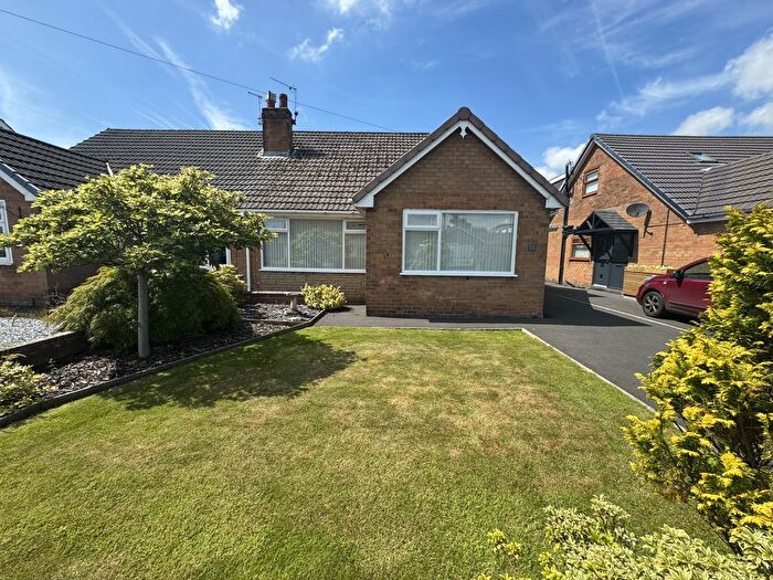 3 Bedroom Semi-Detached House For Sale In Ribblesdale Drive, Grimsargh, PR2