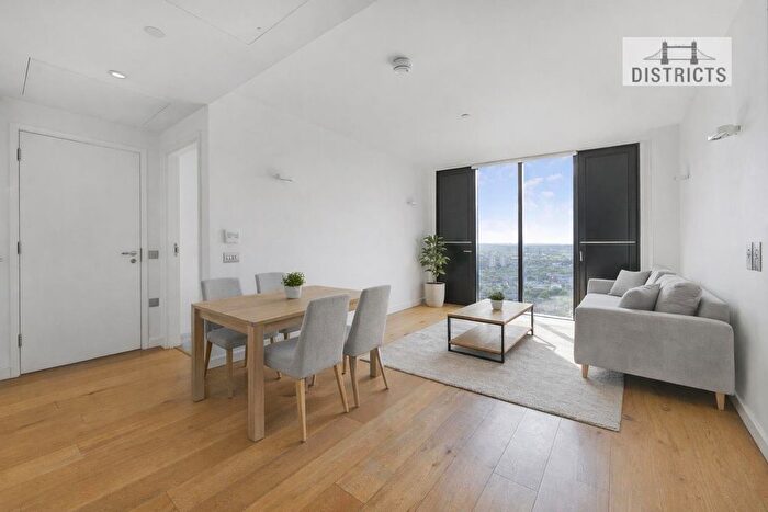 1 Bedroom Flat To Rent In Strata Building, Walworth Road, SE1