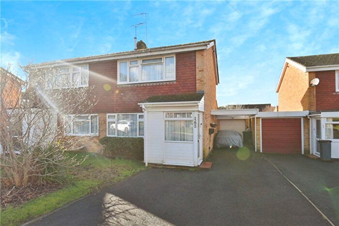 3 Bedroom Semi Detached House For Sale In Ringwood Drive, North Baddesley, Southampton, Hampshire, SO52