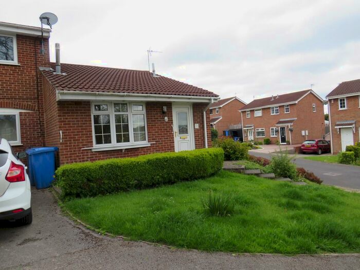 1 Bedroom Bungalow To Rent In Pinecroft Court, Oakwood, Derby, DE21