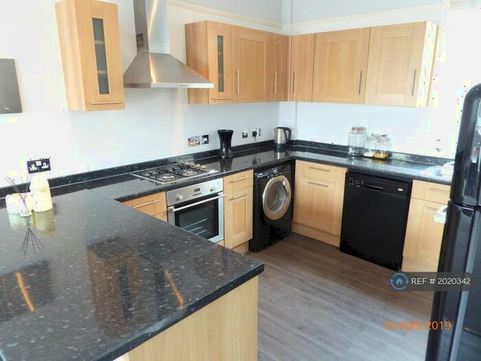 2 Bedroom Flat To Rent In Comerford Road, London, SE4