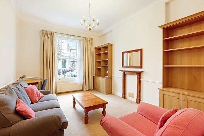 1 Bedroom Property For Sale In Sutherland Street, Pimlico, SW1V