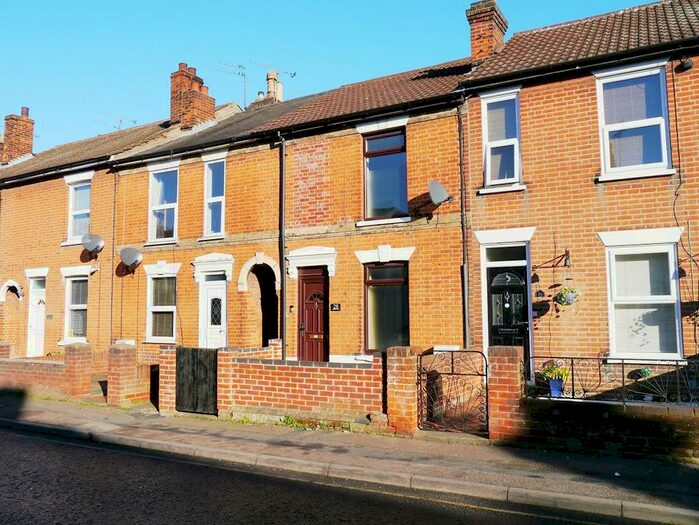 2 Bedroom Terraced House To Rent In Bramford Lane, Ipswich, Suffolk, IP1