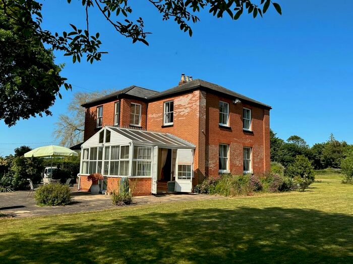 4 Bedroom Detached House For Sale In Oaklands, Lingwood Road, North Burlingham, Norwich, Norfolk, NR13