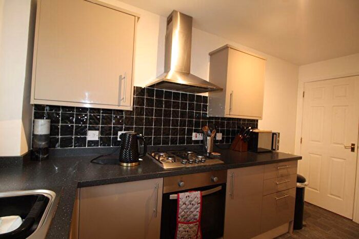 2 Bedroom Flat For Sale In Colville Gardens, Alloa, FK10