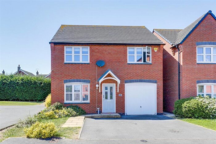 4 Bedroom Detached House For Sale In Autumn Close, West Bridgford, NG2