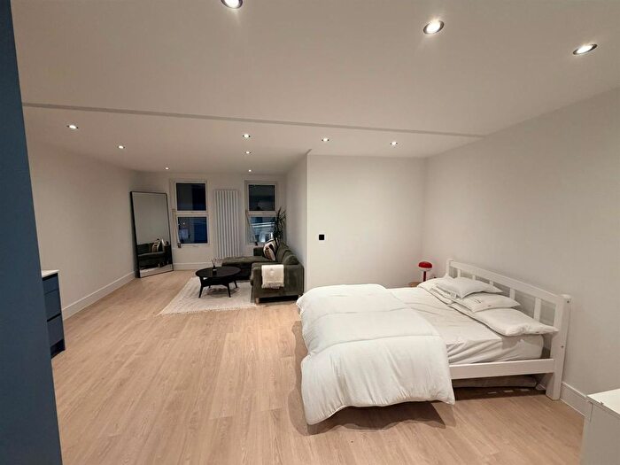 1 Bedroom Property To Rent In Bexley High Street, Bexley, DA5