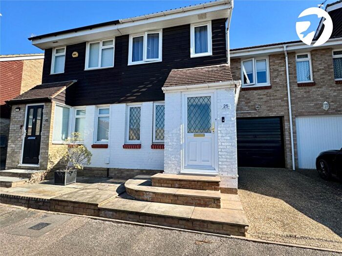 3 Bedroom Terraced House For Sale In Bremner Close, Swanley, BR8