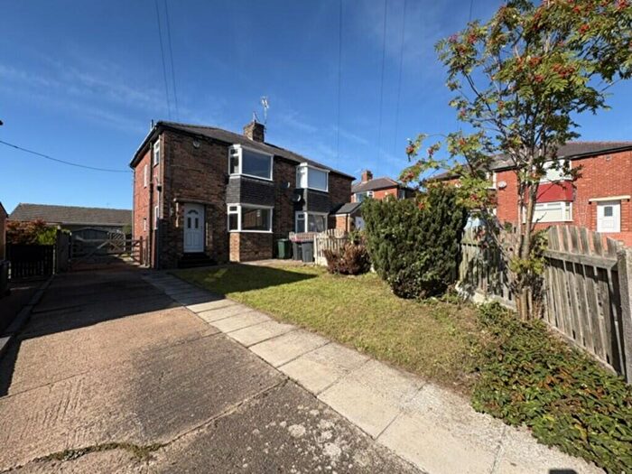 3 Bedroom Semi-Detached House To Rent In Chantry Place, Kiveton Park, S26