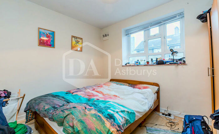 2 Bedroom Apartment To Rent In Woodberry Down Estate, Frinsbury Park, London, N4