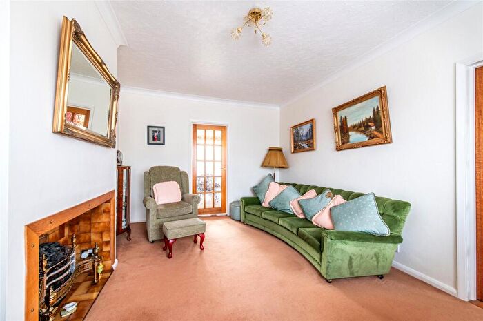 3 Bedroom Semi Detached House For Sale In Chalk Road, Chalk, Kent, DA12
