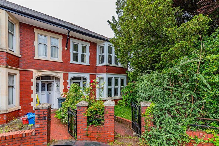 3 Bedroom End Of Terrace House For Sale In Grasmere Avenue, Roath Park, Cardiff, CF23