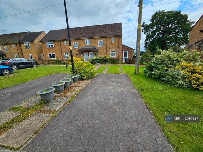 2 Bedroom Semi-Detached House To Rent In Atcherley Road, Calne, SN11