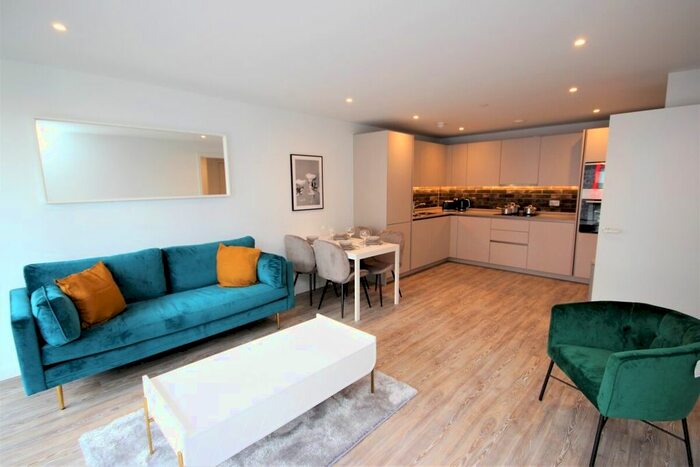 2 Bedroom Flat To Rent In Potato Wharf, Manchester, M3