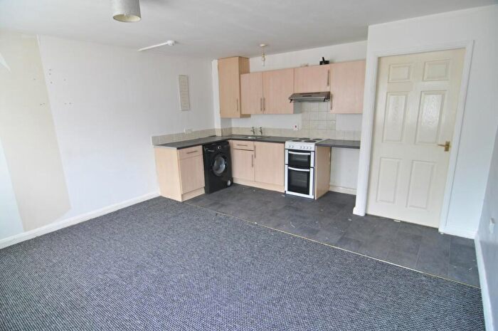 1 Bedroom Apartment To Rent In Towngate Mews, Mapplewell, S75