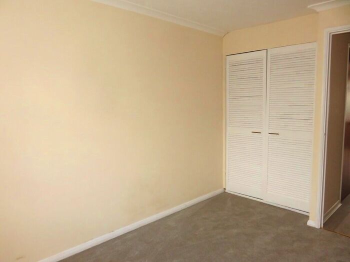 1 Bedroom Flat To Rent In Whitehall Lane, Grays, Essex, RM17