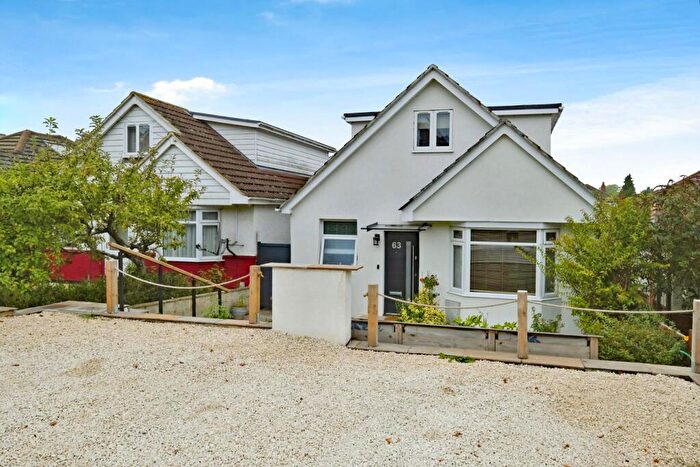 3 Bedroom Detached House For Sale In Alder Road, Poole, BH12