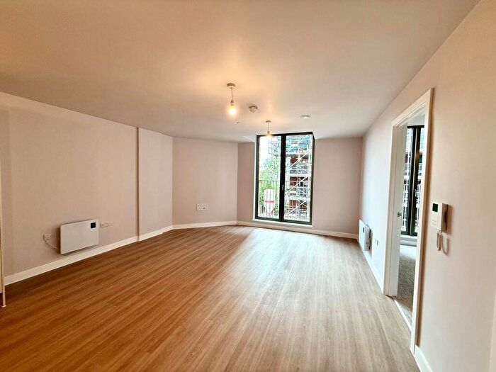 2 Bedroom Apartment To Rent In Trafford Gardens, Old Trafford, M16