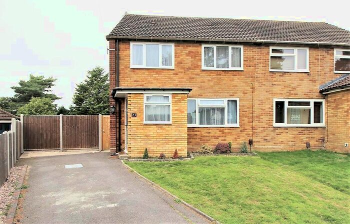 3 Bedroom Semi-Detached House To Rent In Parkway, Crawley RH10