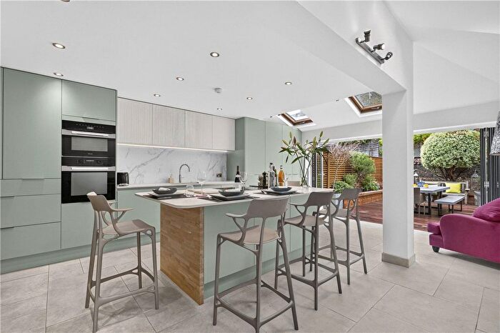 5 Bedroom Terraced House For Sale In Gowan Avenue, London, SW6